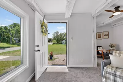 2473 Longstreet Avenue SW, Wyoming, MI 49509 - Photo 4