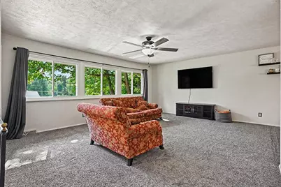 308 Carey Mission Drive, Niles, MI 49120 - Photo 4