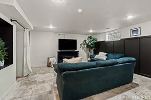 125 W Main Ave, Zeeland, MI 49464 - Photo 42