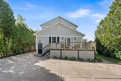 125 W Main Avenue, Zeeland, MI 49464 - Photo 54