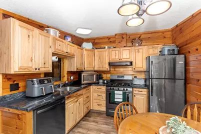 13113 Pinewood Street NE, Gowen, MI 49326 - Photo 10