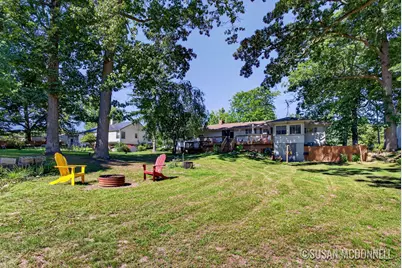 11737 W Carson City Road, Greenville, MI 48838 - Photo 20