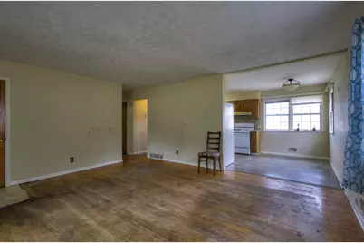 3714 Collingwood Avenue SW, Wyoming, MI 49519 - Photo 6