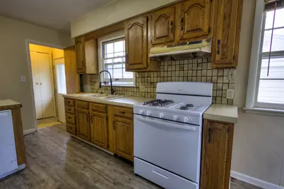 3714 Collingwood Avenue SW, Wyoming, MI 49519 - Photo 8