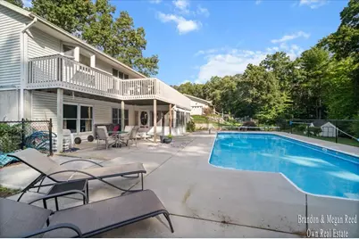 840 Glenwood Avenue, Muskegon, MI 49445 - Photo 40