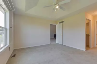 318 Barrington Circle, Lansing, MI 48917 - Photo 14