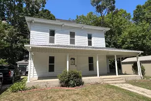 89 E Post St, Newaygo, MI 49337 - Photo 8