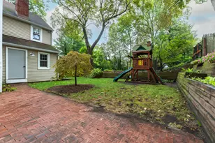 2336 Westchester Ln, Kalamazoo, MI 49008 - Photo 36