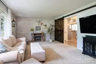 1216 Sycamore Dr, Jenison, MI 49428 - Photo 8