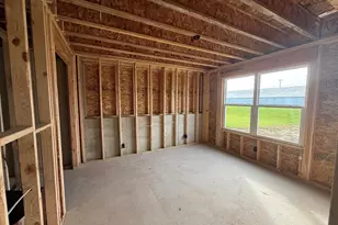 10150 Strawberry Ln, Zeeland, MI 49464 - Photo 12