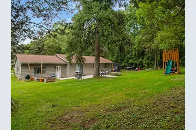 190 W Bacon Street, Hillsdale, MI 49242 - Photo 38