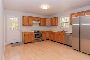 8161 Stadium Dr, Kalamazoo, MI 49009 - Photo 10