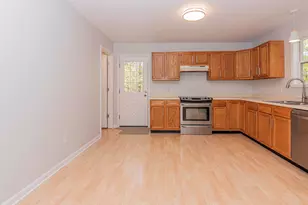 8161 Stadium Dr, Kalamazoo, MI 49009 - Photo 12