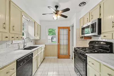 2146 Godfrey Avenue SW, Wyoming, MI 49509 - Photo 10