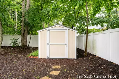 15025 Briarwood Street, Grand Haven, MI 49417 - Photo 38
