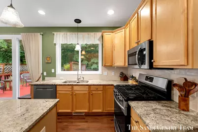 15025 Briarwood Street, Grand Haven, MI 49417 - Photo 10