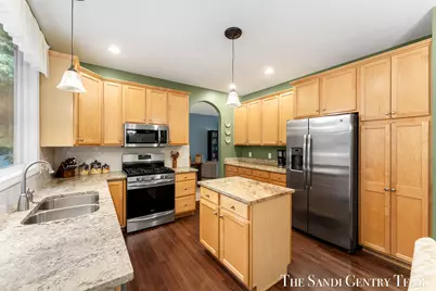 15025 Briarwood Street, Grand Haven, MI 49417 - Photo 12