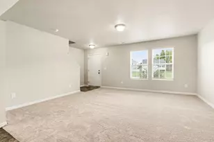 311 Wagon Wheel Ct, Cedar Springs, MI 49319 - Photo 10
