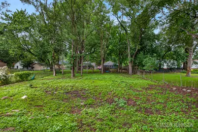 307 Ridgewood Street SE, Grand Rapids, MI 49548 - Photo 4