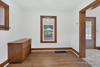 307 Ridgewood Street SE, Grand Rapids, MI 49548 - Photo 10