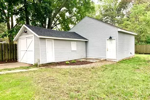 3621 Adams St, Kalamazoo, MI 49008 - Photo 12