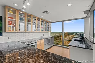335 Bridge St NW, Grand Rapids, MI 49504 - Photo 8