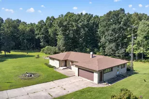 28789 Downey St, Dowagiac, MI 49047 - Photo 6