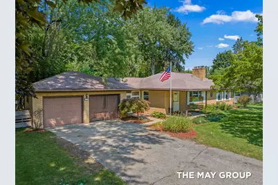 1515 Lancashire Drive SE, Grand Rapids, MI 49508 - Photo 2