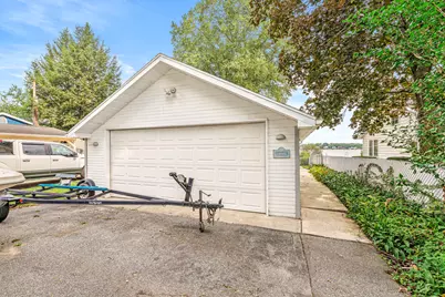 23806 S Shore Drive, Edwardsburg, MI 49112 - Photo 6