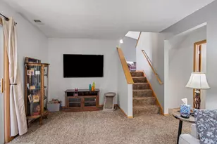 1541 Wakely St NE, Grand Rapids, MI 49505 - Photo 20