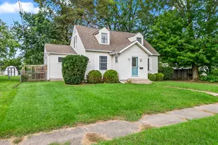 63 N 31st St, Battle Creek, MI 49015 - Photo 2