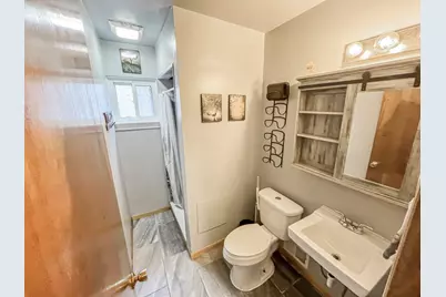 17828 Devonshire Street, Riverview, MI 48193 - Photo 14
