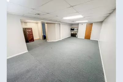 17828 Devonshire Street, Riverview, MI 48193 - Photo 8