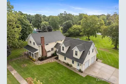 910 S Clay Street, Greenville, MI 48838 - Photo 1