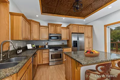 910 S Clay Street, Greenville, MI 48838 - Photo 4