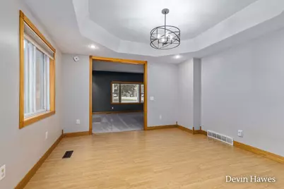 910 S Clay Street, Greenville, MI 48838 - Photo 10