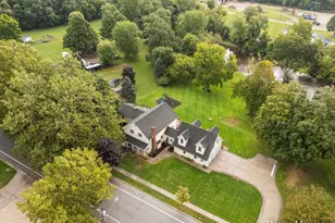 910 S Clay St, Greenville, MI 48838 - Photo 34