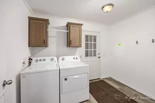 218 Whispering Creek Dr, Ionia, MI 48846 - Photo 18