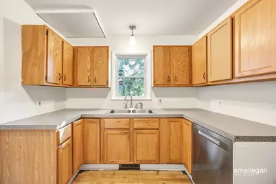 545 Ardmore Street SE, Grand Rapids, MI 49507 - Photo 10