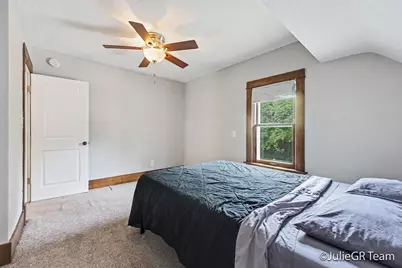 539 Garfield Avenue NW, Grand Rapids, MI 49504 - Photo 18