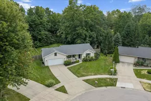 3702 Mesa Ct NE, Rockford, MI 49341 - Photo 32