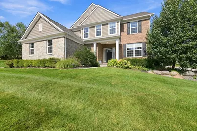 5887 Strawberry Circle, Commerce Township, MI 48382 - Photo 2