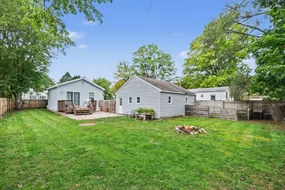610 S Webster Street, Greenville, MI 48838 - Photo 6
