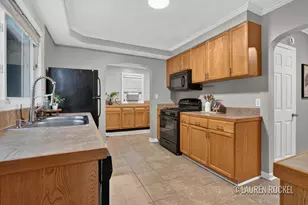 2165 Lee St SW, Wyoming, MI 49519 - Photo 14