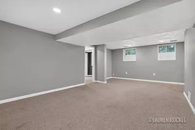 2165 Lee Street SW, Wyoming, MI 49519 - Photo 32