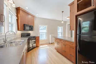 252 Madison Ave SE, Grand Rapids, MI 49503 - Photo 48