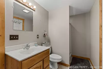 19652 Heights Circle Drive, Big Rapids, MI 49307 - Photo 34