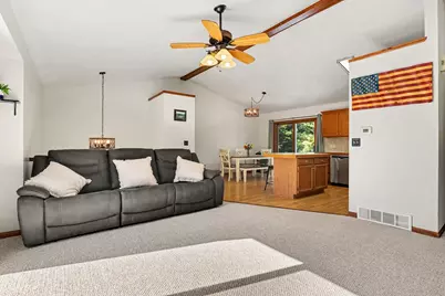 13955 Pine Lake Avenue NE, Cedar Springs, MI 49319 - Photo 8