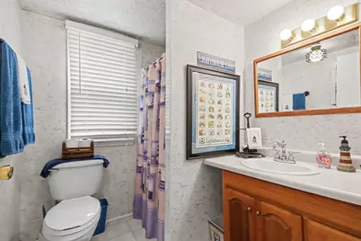 11110 E Shore Drive, Delton, MI 49046 - Photo 16