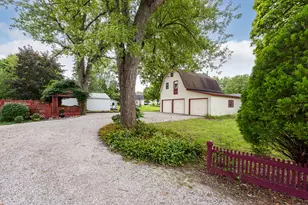 327 N Ann Arbor St, Saline, MI 48176 - Photo 54